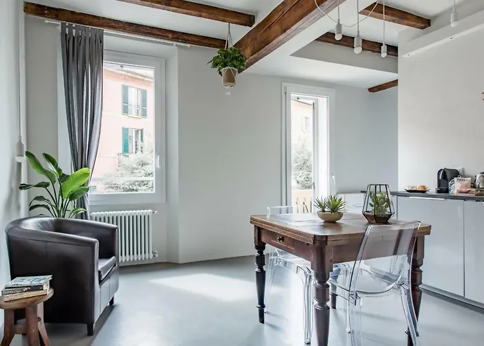 Charming Flat Righi بولونيا