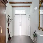 Charming Flat Righi Апартаменты